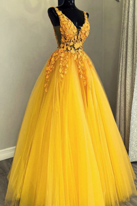 Beautiful Yellow V Neck Low Back Tulle With Lace Long Party Dresses A-line Tulle Prom Dresses Sa126
