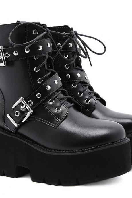 Sexy Rivet Autumn Boots Women Platform Boots Black Leather Gothic Punk Style Combat Boots For Women Mid Heels Comfortable H134