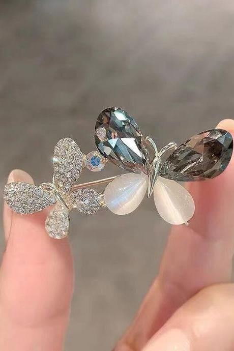 Colorful Crystal Flower Rhinestone Brooch Pin Fashion Women Jewelry B176