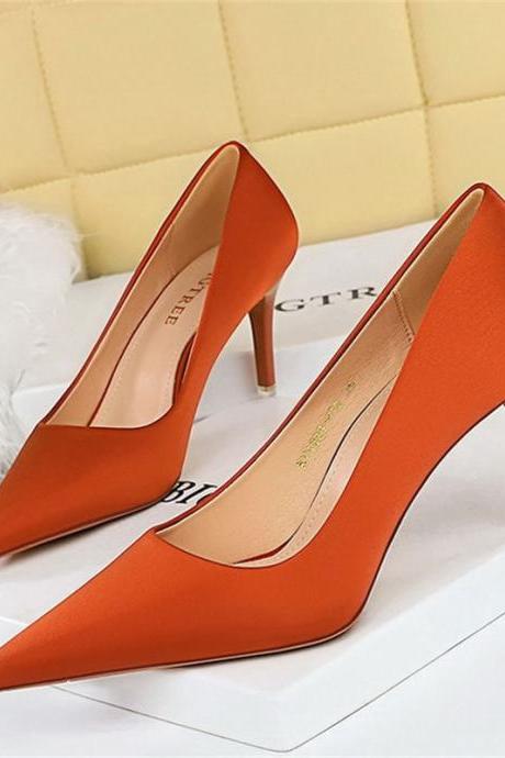 Simple Matching High Heels Slim Heels Shallow Mouth Pointed Women Shoes H258