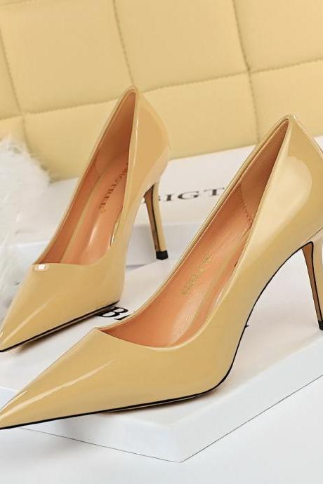 High-heeled Shiny Patent Leather Shallow Mouth Pointed Toe Professional Ol High-heeled Shoes For Women H439