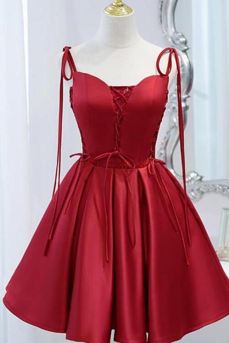 Wine Red Satin V-neckline Straps Beaded Short Prom Dress Evening Party Dresses Sa1088