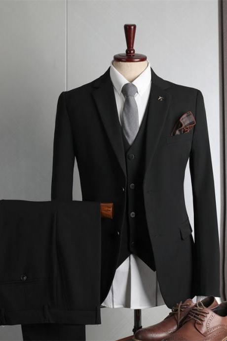 Suit Men's Autumn and Winter Groom Wedding Dress Slim Formal Men's Business Casual Temperament Large Size Three-piece Suit MS18