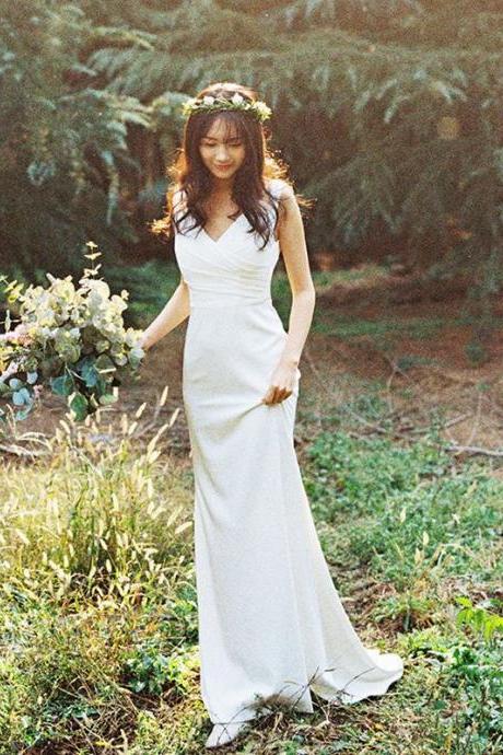 Light Wedding Dress Satin Deep V-neck Small Tail Slimming Prom Dress Formal Dress Sa1842