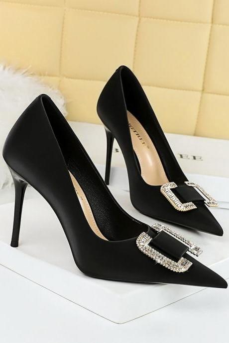 Women's High Heels, Stiletto Heels, Shallow Pointed Toes, Satin Metal Rhinestone Buckle Shoes H513