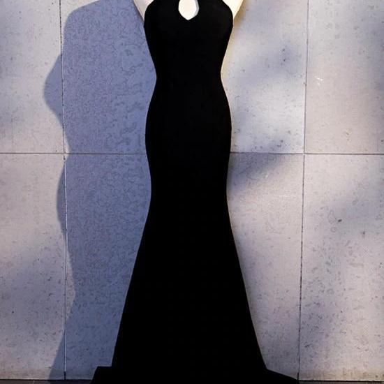 Mermaid Halter Black Long Prom Dress with Keyhole Sweep Train main image 0