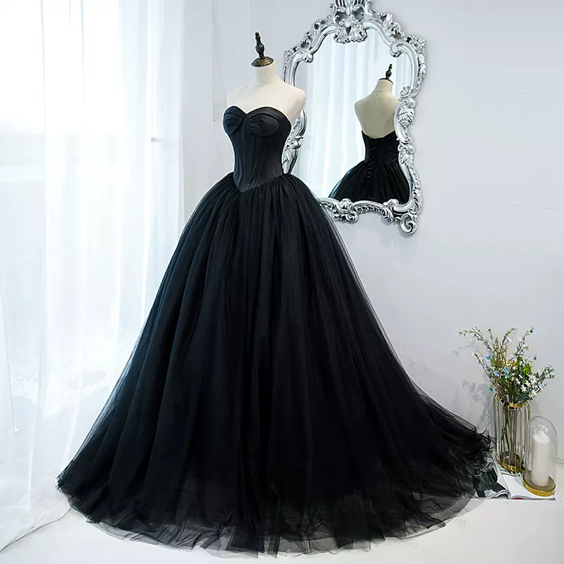 Black Strapless Ball Gown Prom Dress Evening Dress..