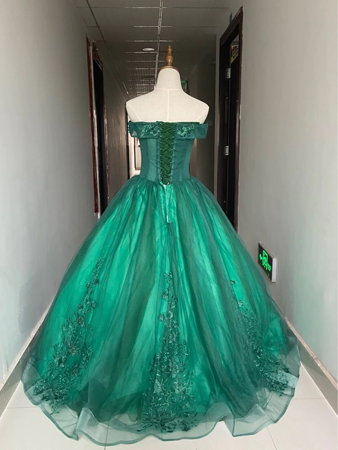 Long A-line Off the Shoulder Lace Tulle Formal Prom Dress Mint Green Graduation Evening Dresses main image 0